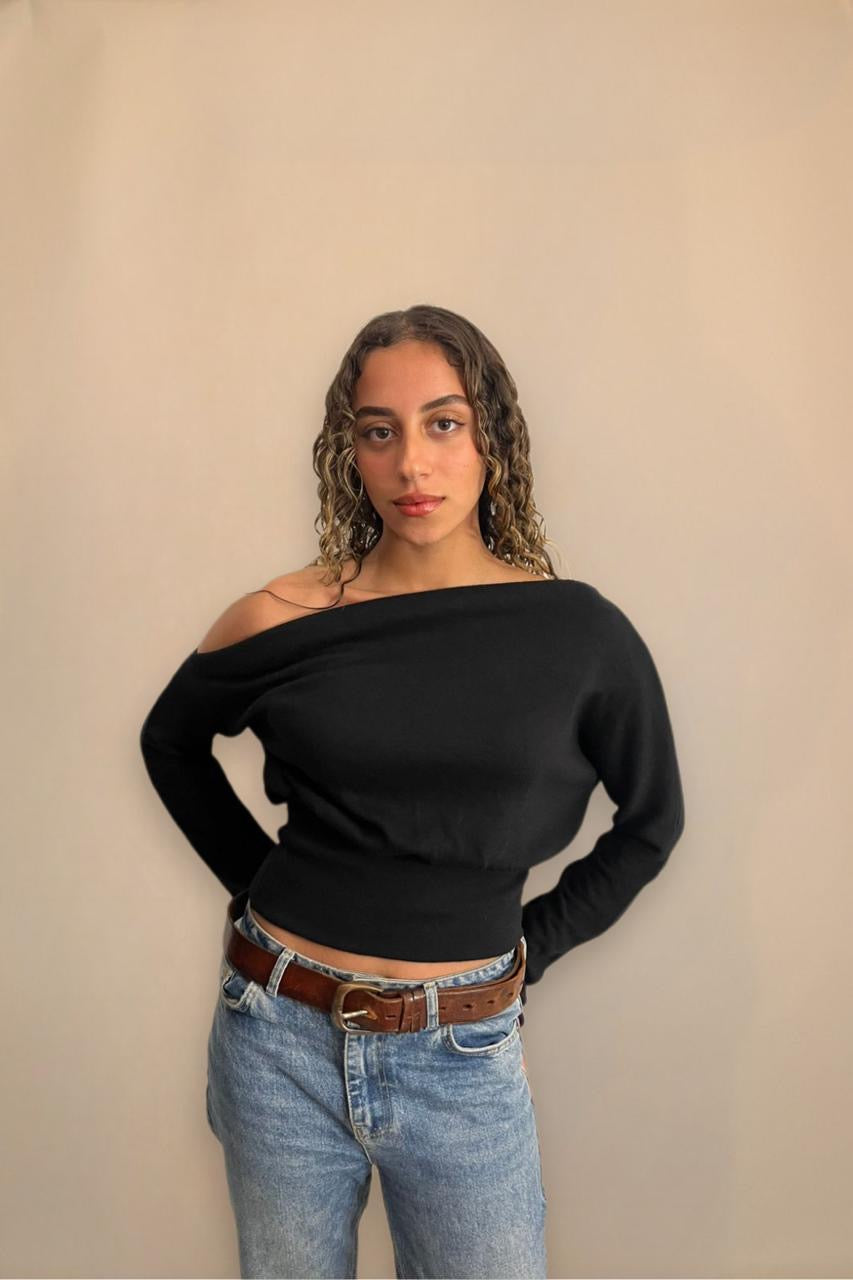 The off-shoulder sweater in black